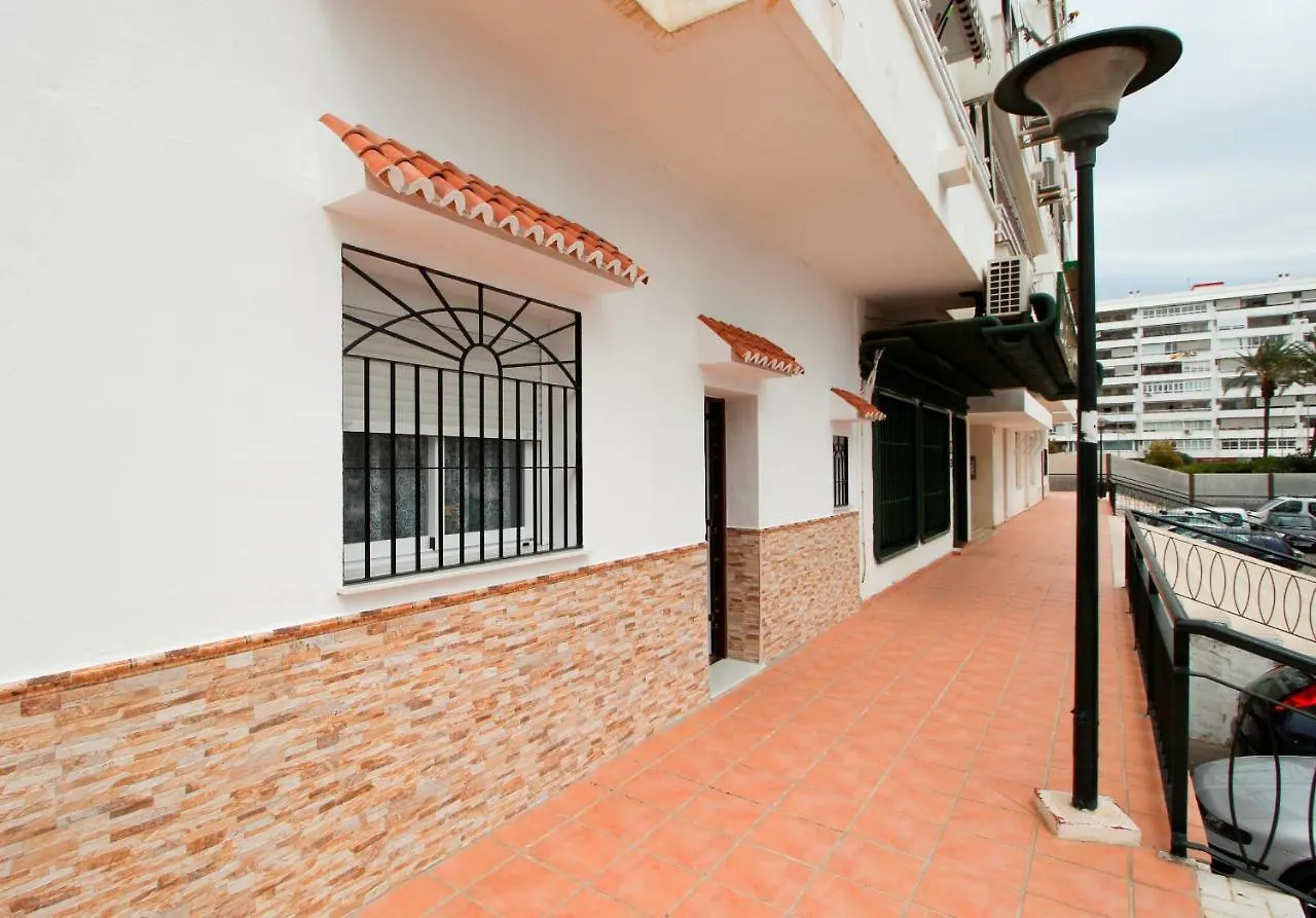 Palacios 6, Nuevo, Playa, Barrio Tranquilo, Todos Los Servicios, Pa Málaga